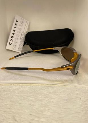 Солнцезащитные очки oakley 4
