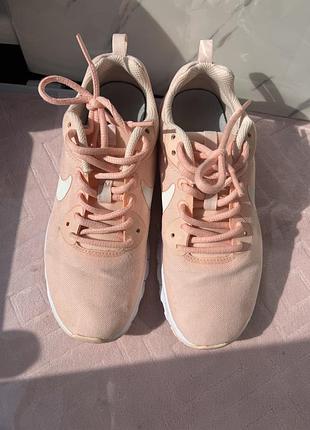 Кросівки nike 36 розмір 2