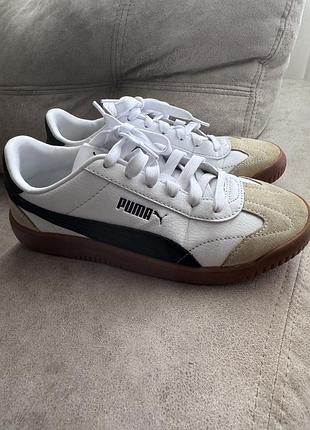 Оригінальні кросівки puma