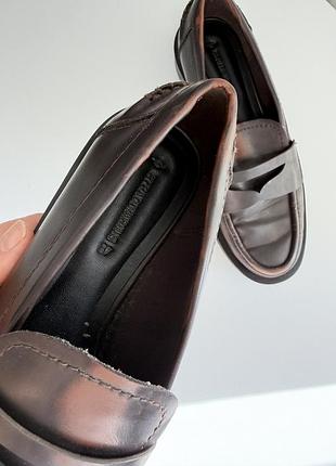 Сліпони - коричневі лофери stradivarius 5