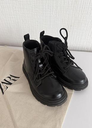 Черевики для дітей zara чорні 26 розмір
