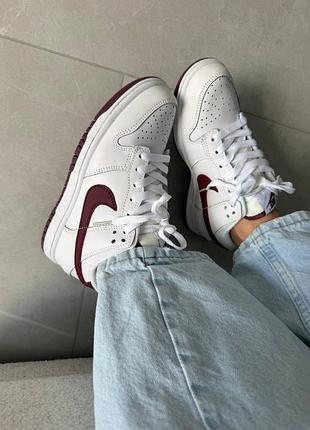 Женские кроссовки nike sb dunk low white burgundy / smb+ 🔗