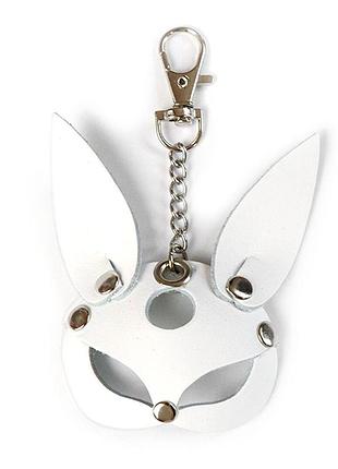 Брелок на карабине для ключей art of sex bunny, белый