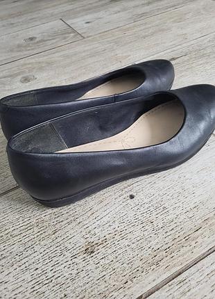 Туфлі clarks