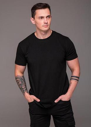 Чоловіча футболка однотона батал чорна 6xl