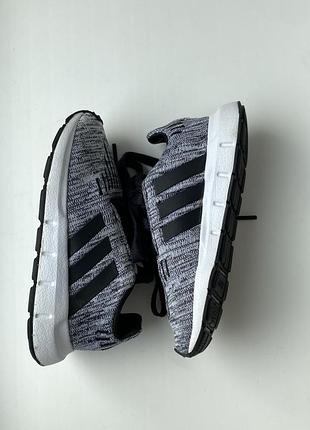 Кросівки дитячі adidas 8k сірі з чорними смужками, розмір 25, устілка 16 см