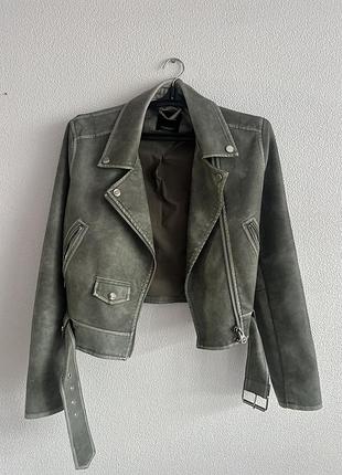 Куртка жіноча bershka косуха хакі