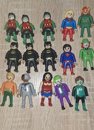 Kinder dc фигурка