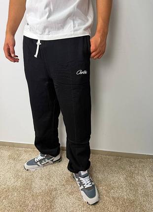 Джоггеры corteiz / corteiz sweatpants black grey / оверсайз брюки хип хоп corteiz / спортивные штаны кортез / мужские спортивки corteiz / стильные брю