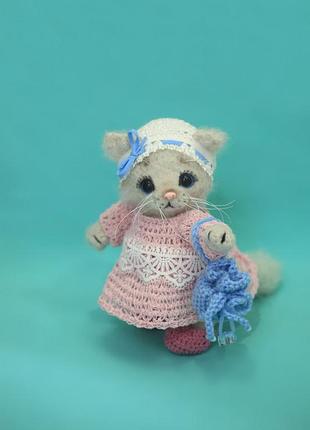 Котенок ручной работы