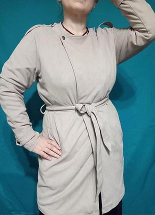 Плащ бежевый женский искусственный замша размер l xl недорого