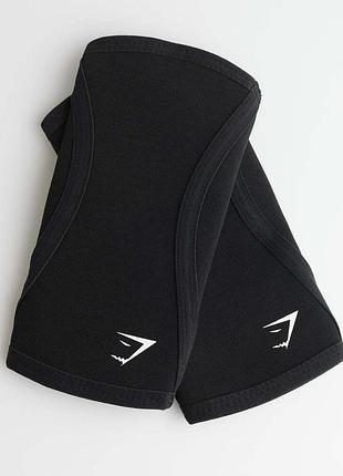 Наколенники gymshark i1a7z-bbbb*10 unisex черный m (194 838)