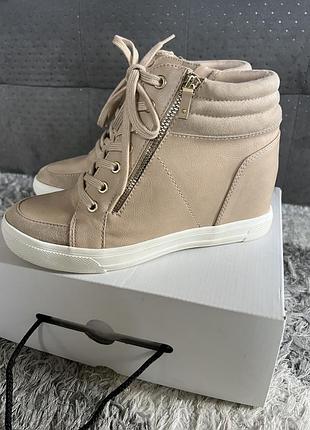 Снікерси кросівки aldo