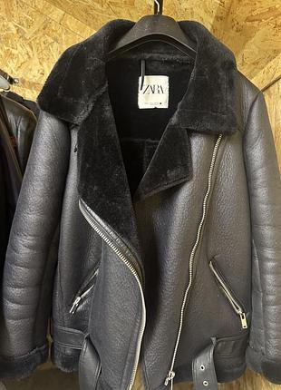 Дублянка жіноча zara чорна