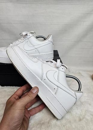 Кожаные кроссовки nike air force 39 размер 5