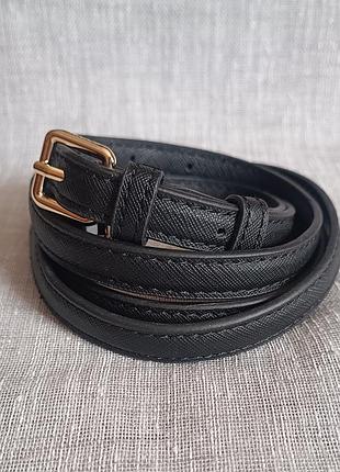 Ремень для сумки от tommy hilfiger.