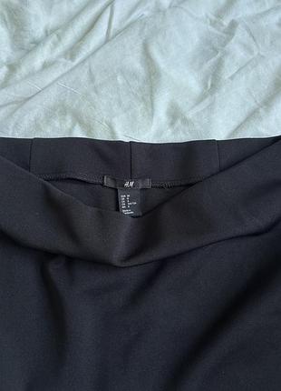Стильна чорна спідниця h&m / базова міні-спідниця по фігурі (м) 3