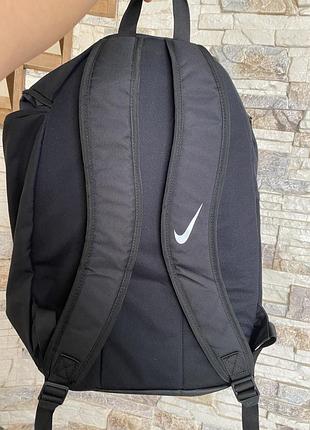 Рюкзак унісекс nike чорний 2