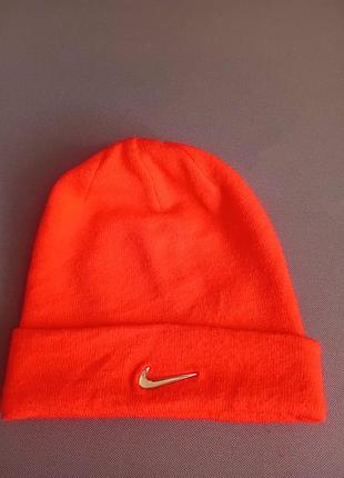 Оригинальная красная шапка nike унисекс