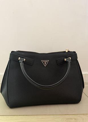 Жіноча сумка  guess чорна