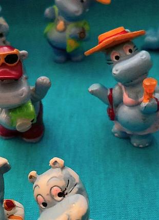 Іграшкові фігурки kinder сім'я бегемотів 90-х років 3