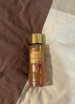 Парфумований спрей victoria's secret