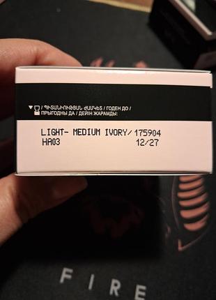 Пудра mary kay light-medium ivory