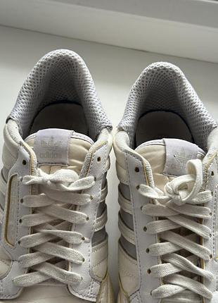 Кросівки жіночі adidas 38 6