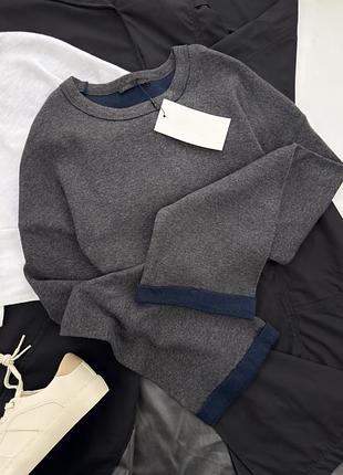 Темно-сірий лонгслів оверсайз від zara