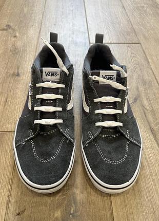 Чоловічі кеди-кросівки від бренду - vans (розмір 39, по стільці 25 см)