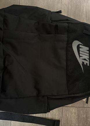 Спортивний рюкзак унісекс nike elemental backpack 21l чорний