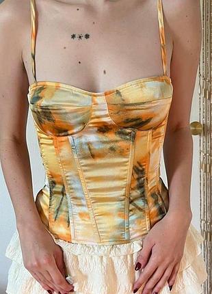 Корсетний яскравий топ корсет prettylittlething plt топік корсаж y2k емілі в парижі dollskill