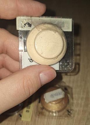 Тестер однушки теней bourjois 4
