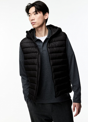 Жилет hm утеплений 1251443001 black