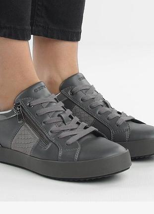 Geox жіночі кросівки,  кеди 37 р