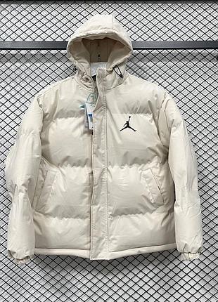 Чоловічий пуховик nike jordan бежевий