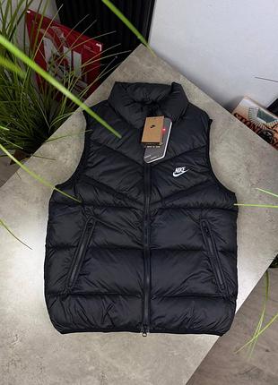 Брендова жилетка nike / nike gilet puffer / жилетка найк дута демісезонна / чоловіча жилетка найк / жилетка nike двоколірна / жилетка nike з логотипом