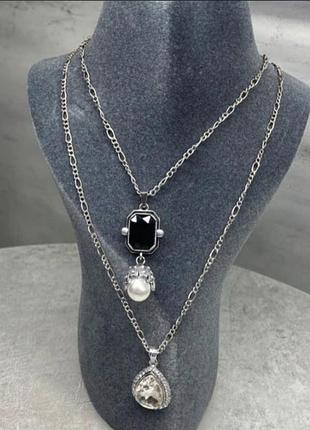 Колье двухъярусное alexander mcqueen с кристаллами и барочным жемчугом люкс качество