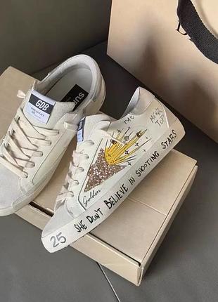 Кеди жіночі golden goose superstar білі з малюнком