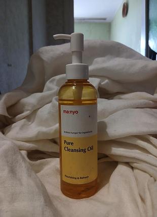 Гідрофільна олія manyo pure cleansing oil, залишилось +- 180 мл