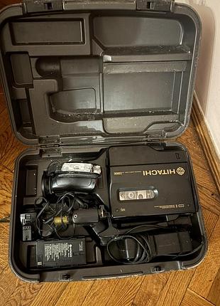 Відеокамера hitachi vm-3380e вінтажна