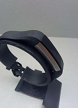 Смарт-часы браслет б/у fitbit alta 4