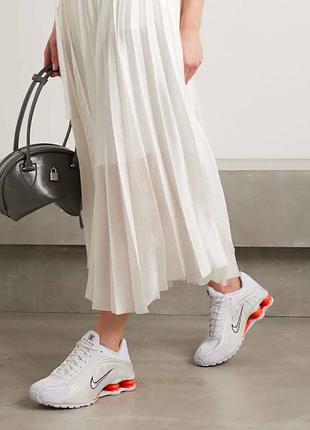 Nike женские shox r4 белый фантом пикантный красный ar3565-103