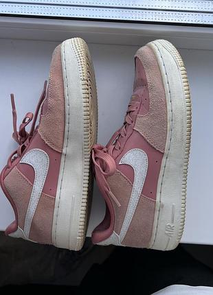 Кросівки жіночі nike рожеві на платформі