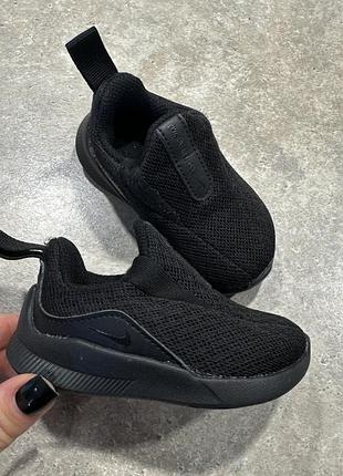 Кросівки nike 18,5