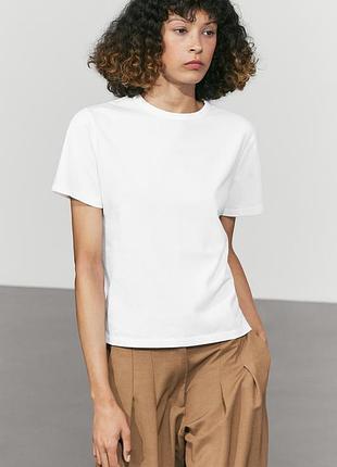 Базовая женская футболка massimo dutti