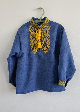 Вишиванка для хлопчика синя з жовтою вишивкою, розмір 110-116