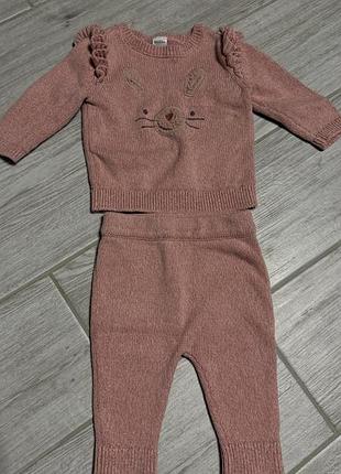 Костюмчик carter’s