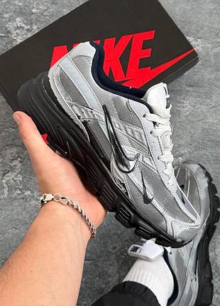 Кросівки nike initiator