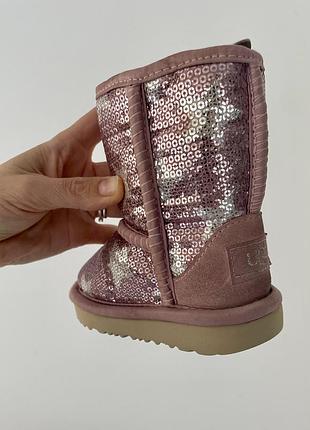 Чоботи дитячі ugg classic sequin star рожеві, розмір 22, довжина устілки 13.5